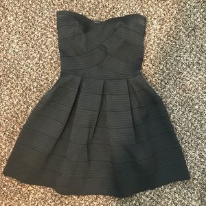 Sans Souci Black sweetheart strapless dress